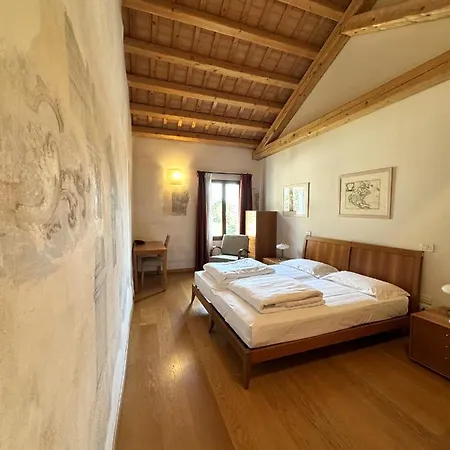 Campus San Francesco Hotel *