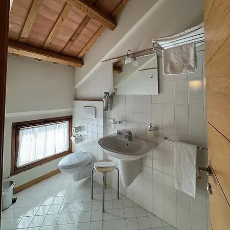 Campus San Francesco 호텔 코넬리아노